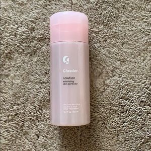 Glossier Solution